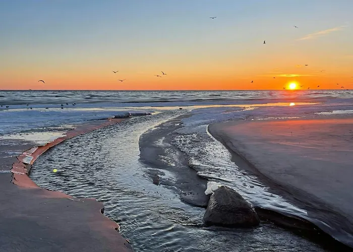 Cozy Summer House Near Kattegat * Sæby